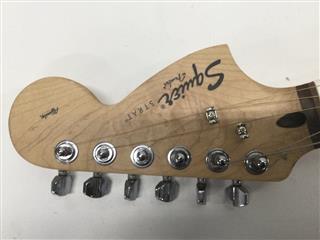 FENDER SQUIER STRATOCASTER (INDONESIA) (P16019173) | eBay